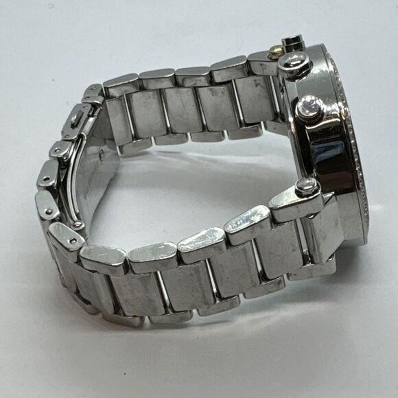 Michael Kors MK5353 Women Silver Stainless Steel Analog Dial Wrist Watch JNA397